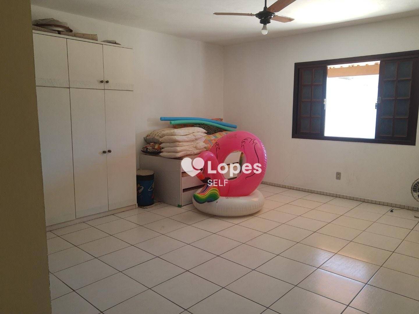 Casa à venda com 2 quartos, 180m² - Foto 10