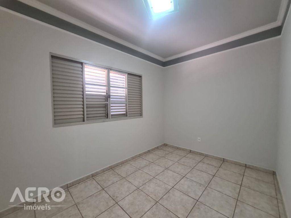 Casa de Condomínio à venda com 3 quartos, 298m² - Foto 7