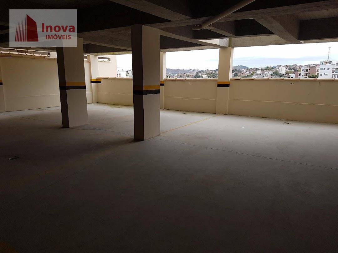 Apartamento à venda com 2 quartos, 62m² - Foto 17