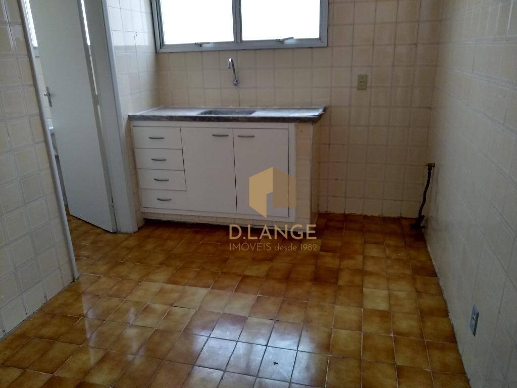 Apartamento para alugar com 2 quartos, 70m² - Foto 6