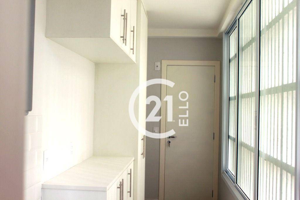 Apartamento à venda com 3 quartos, 184m² - Foto 13