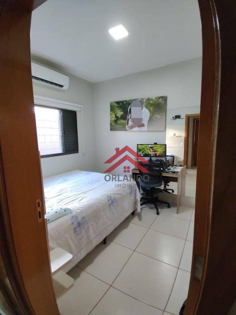 Casa à venda com 2 quartos, 69m² - Foto 4