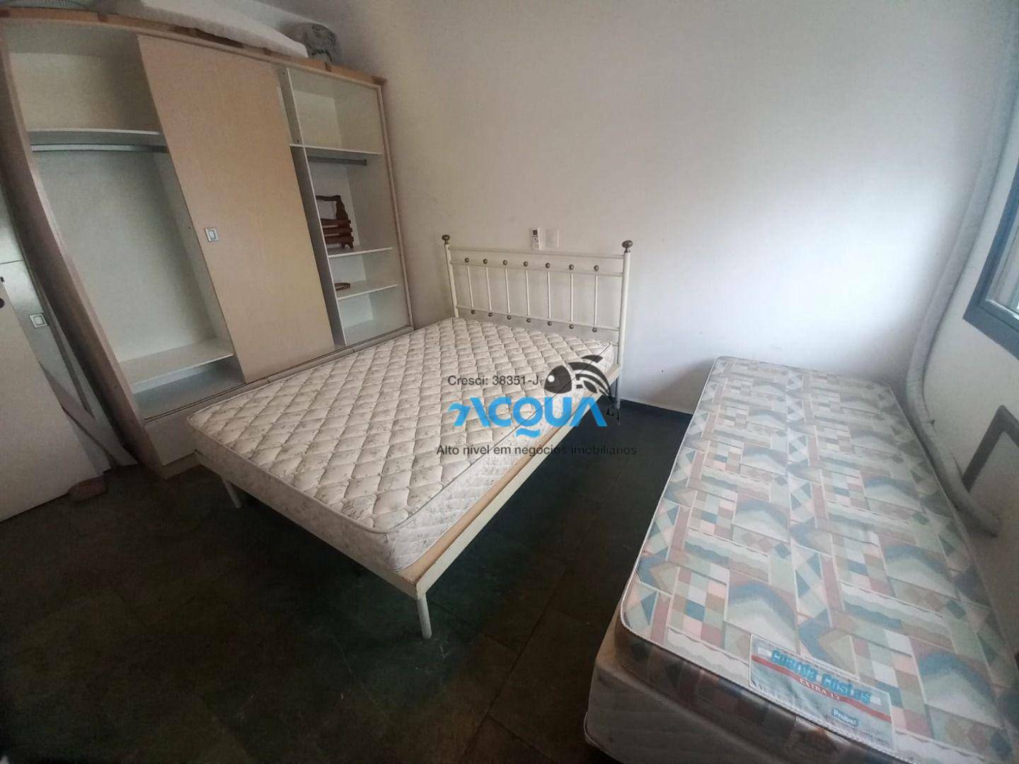 Apartamento à venda com 3 quartos, 130m² - Foto 4