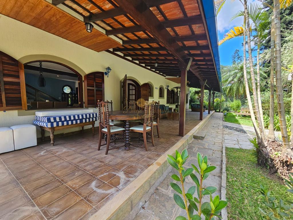 Casa de Condomínio à venda com 7 quartos, 1848m² - Foto 4