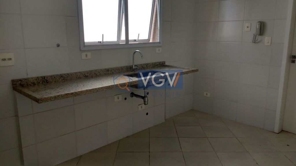 Apartamento à venda com 3 quartos, 144m² - Foto 5