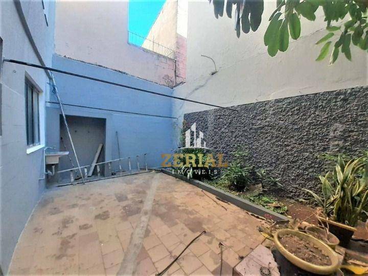 Sobrado à venda com 3 quartos, 228m² - Foto 18