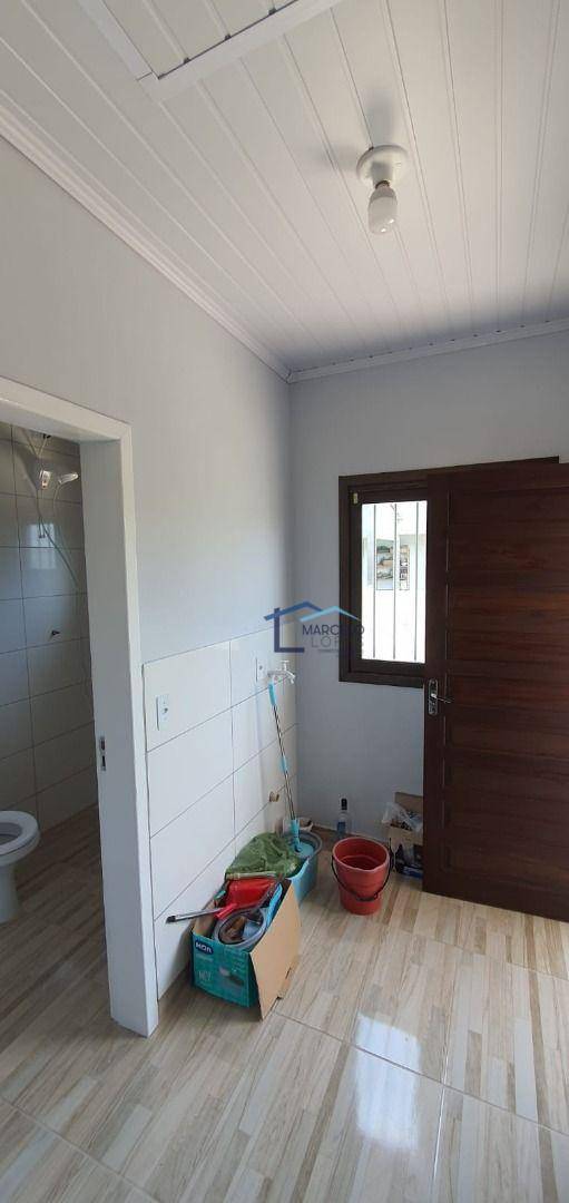 Casa à venda com 2 quartos, 85m² - Foto 4