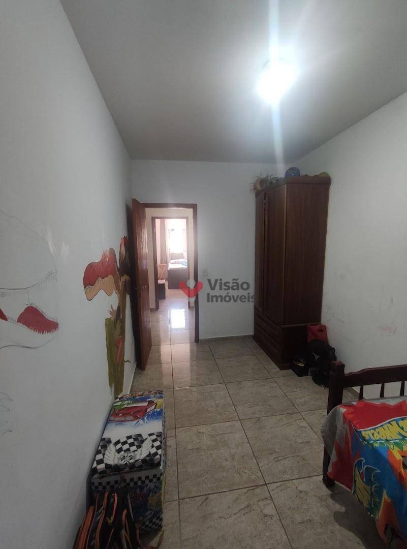 Casa à venda com 2 quartos, 83m² - Foto 16