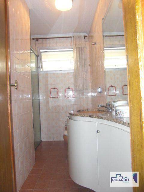 Apartamento à venda com 2 quartos, 80m² - Foto 9