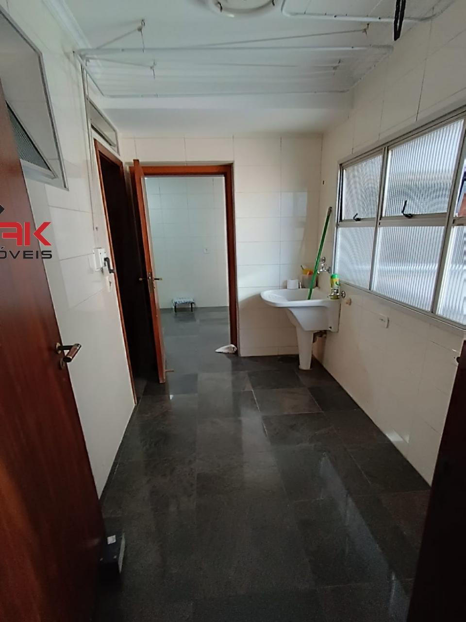 Apartamento para alugar com 3 quartos, 127m² - Foto 6