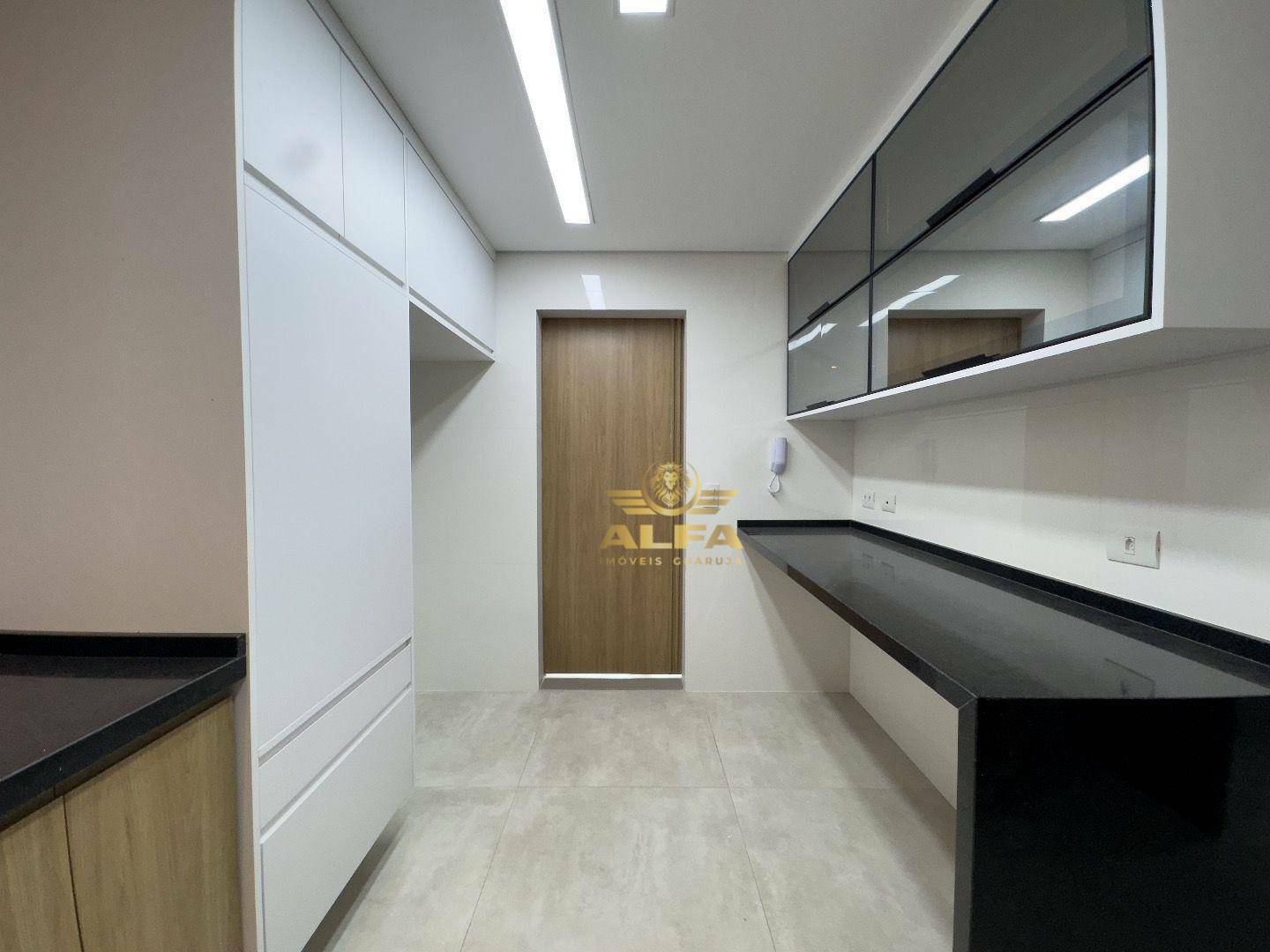 Cobertura à venda com 4 quartos, 250m² - Foto 14