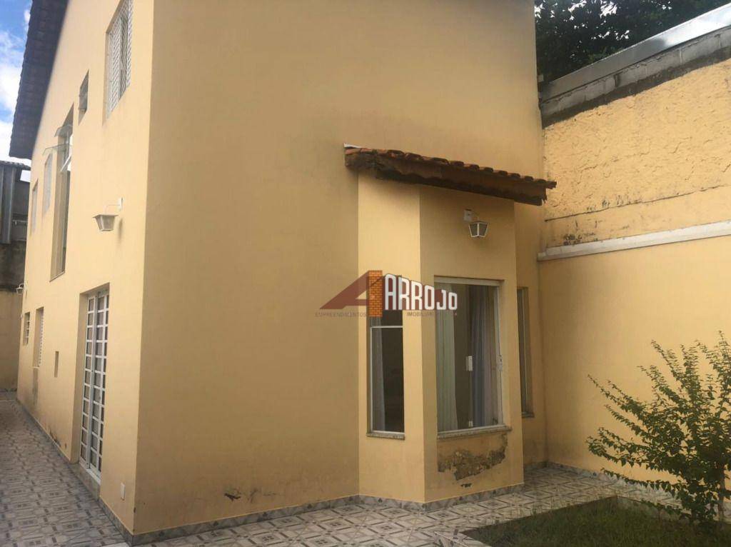 Sobrado à venda com 4 quartos, 132m² - Foto 28