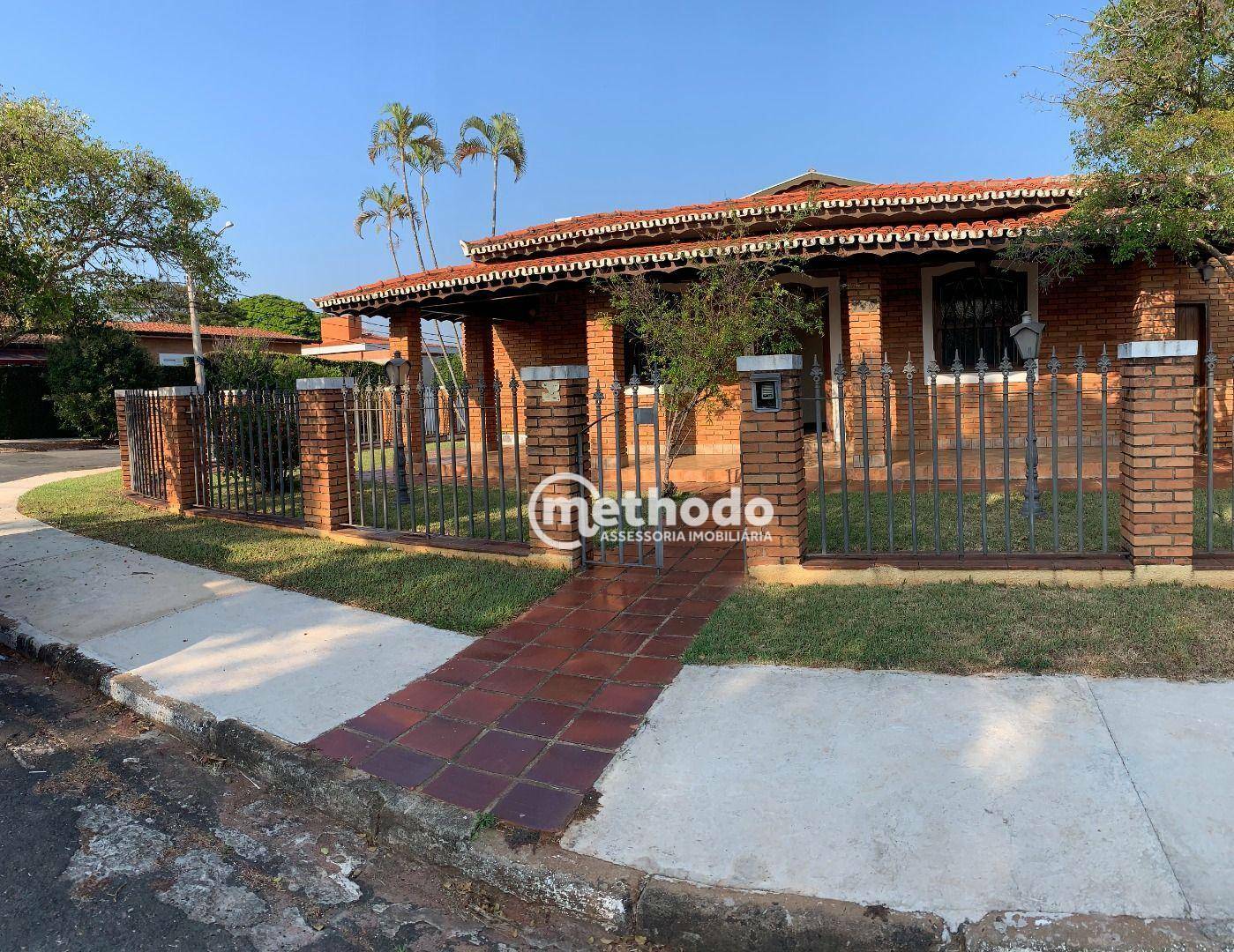 Casa à venda com 4 quartos, 472m² - Foto 2