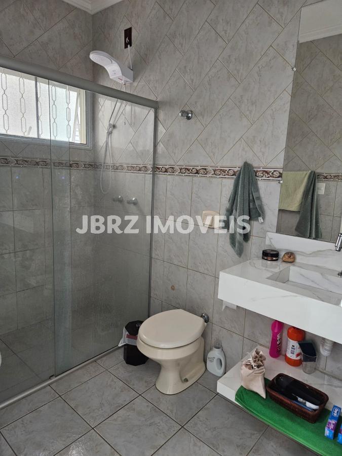 Casa à venda com 3 quartos, 188m² - Foto 13