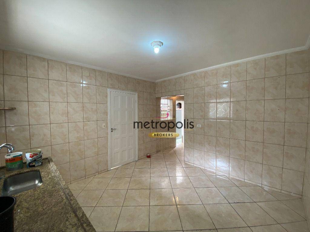 Sobrado à venda e aluguel com 3 quartos, 100m² - Foto 14