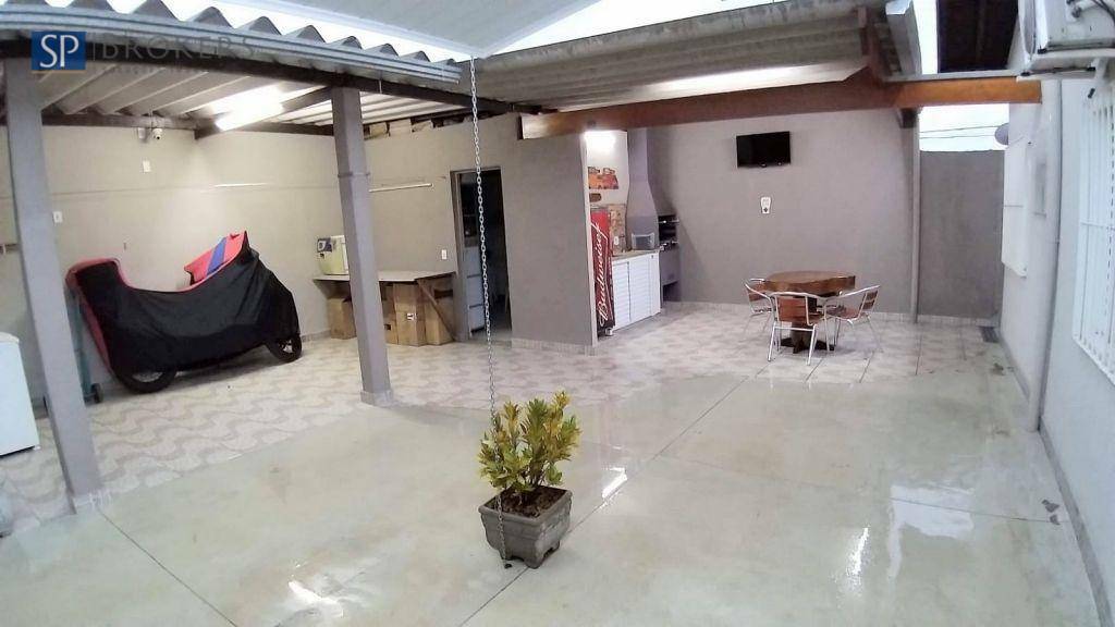 Casa à venda com 3 quartos, 180m² - Foto 12