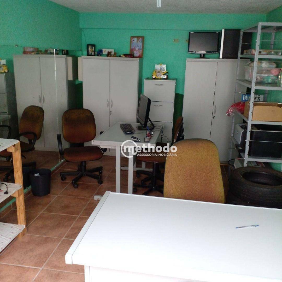 Casa à venda com 3 quartos, 221m² - Foto 27