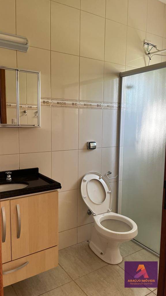 Casa de Condomínio à venda e aluguel com 3 quartos, 200m² - Foto 14