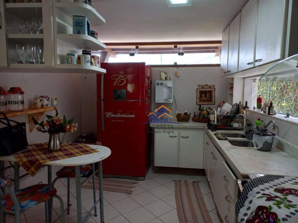 Casa à venda com 5 quartos, 169m² - Foto 9