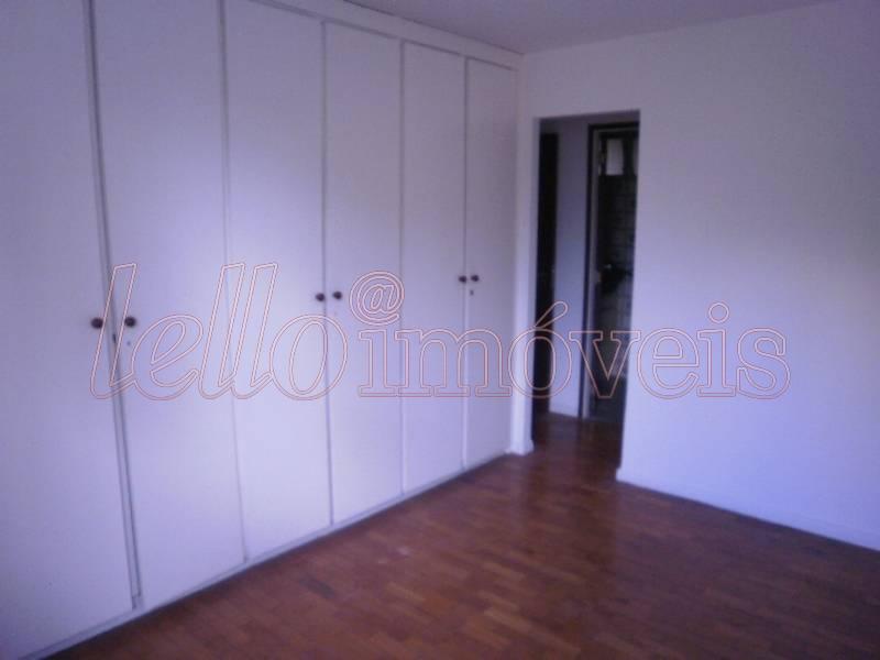 Apartamento para alugar com 3 quartos, 138m² - Foto 11