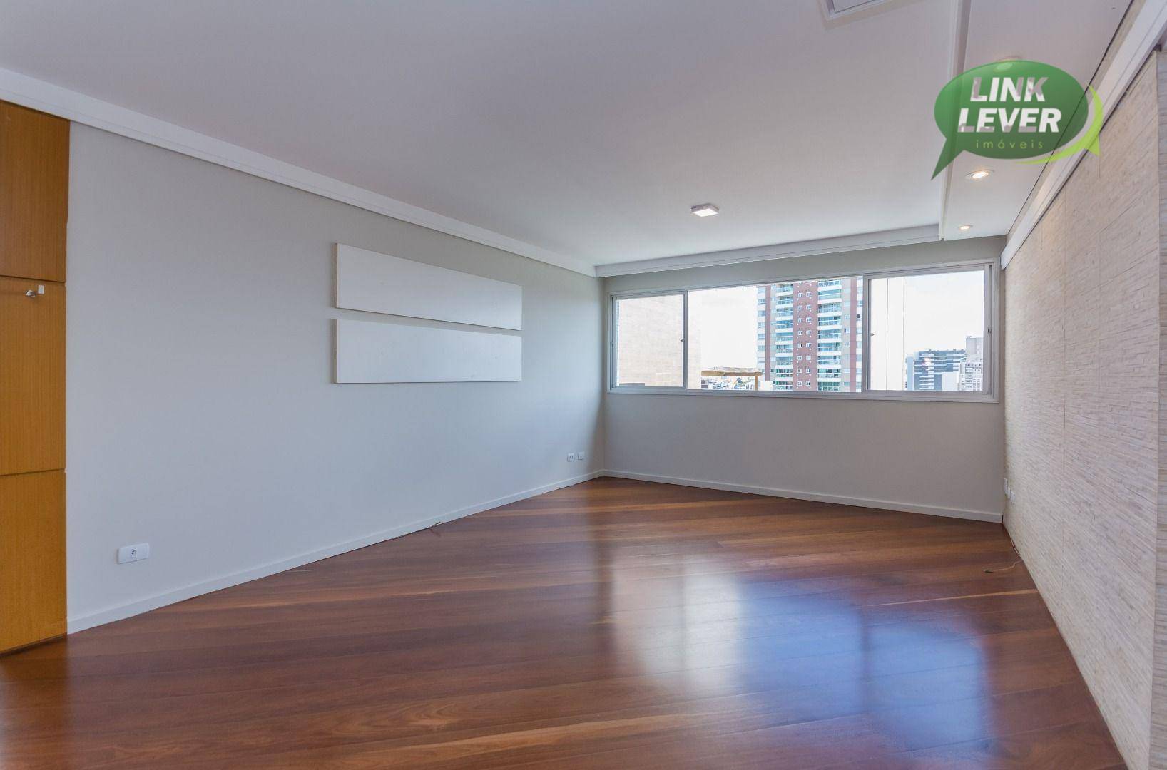 Apartamento para alugar com 3 quartos, 113m² - Foto 5