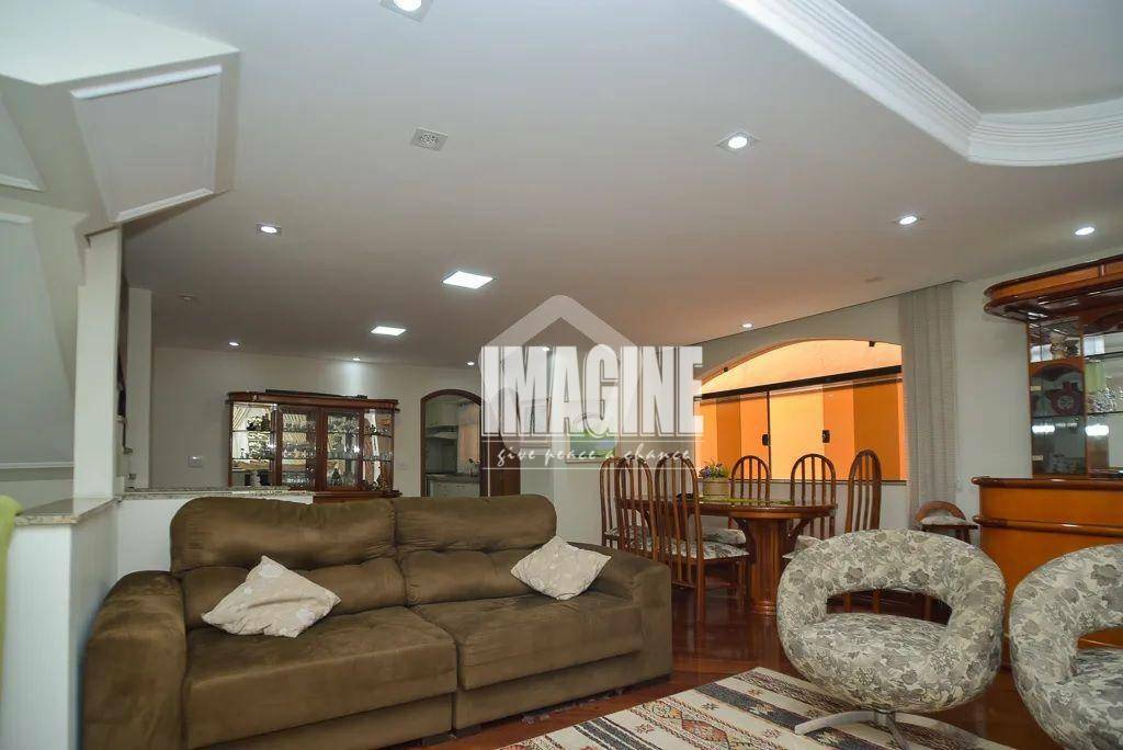 Sobrado à venda com 4 quartos, 360m² - Foto 4