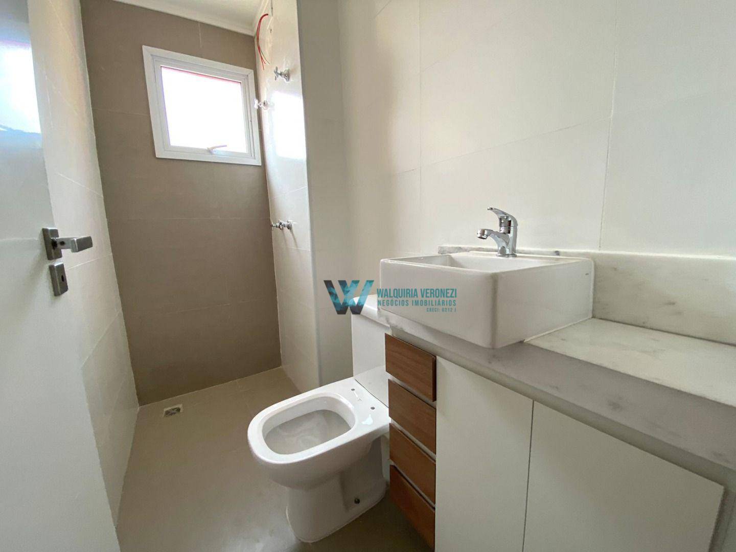 Apartamento à venda com 2 quartos, 84m² - Foto 6