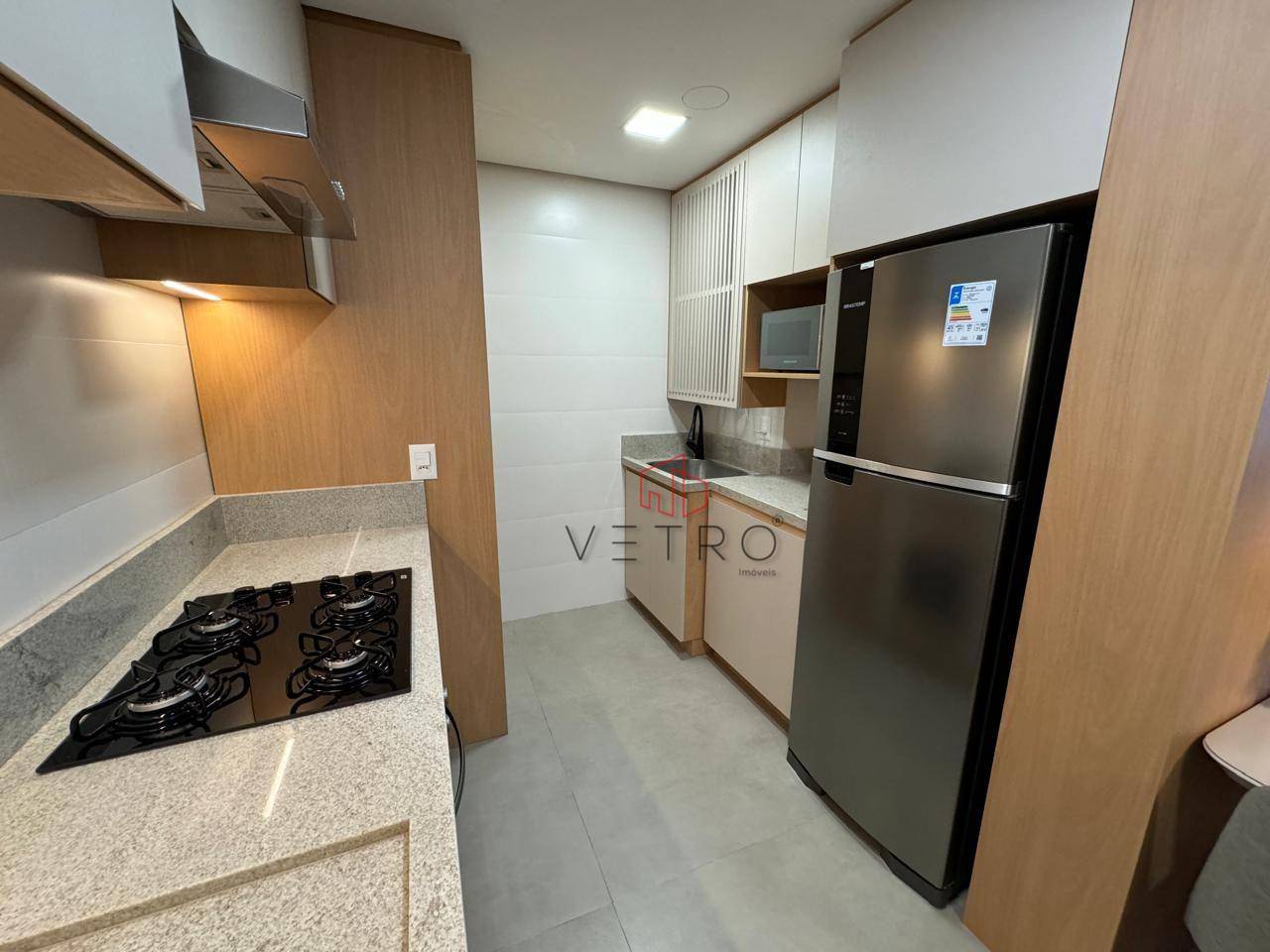 Apartamento à venda com 2 quartos, 67m² - Foto 4