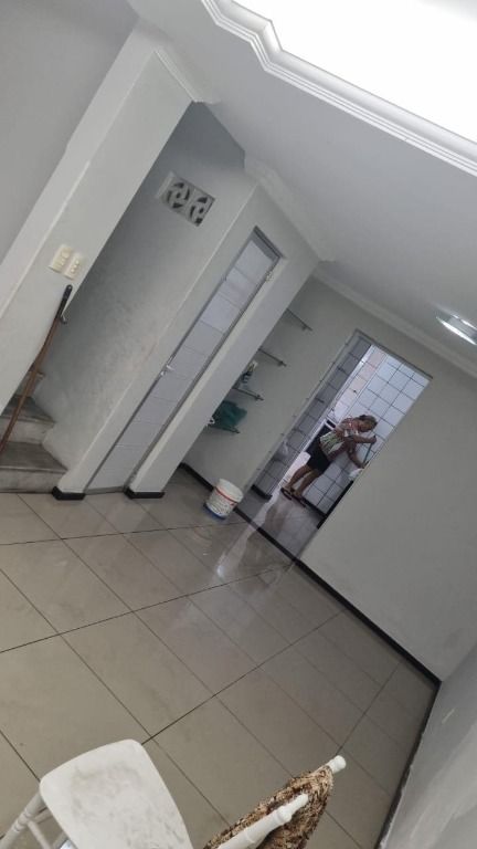 Casa à venda e aluguel com 3 quartos, 128m² - Foto 24