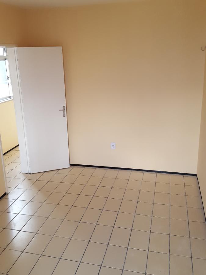 Apartamento para alugar com 2 quartos, 85m² - Foto 23