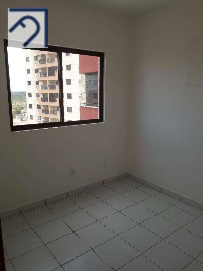 Apartamento para alugar com 3 quartos, 80m² - Foto 10