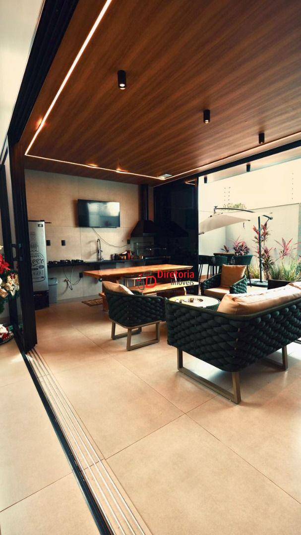 Casa, 3 quartos, 200 m² - Foto 14