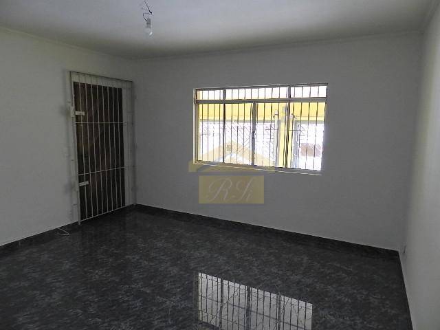 Sobrado à venda com 3 quartos, 175m² - Foto 2