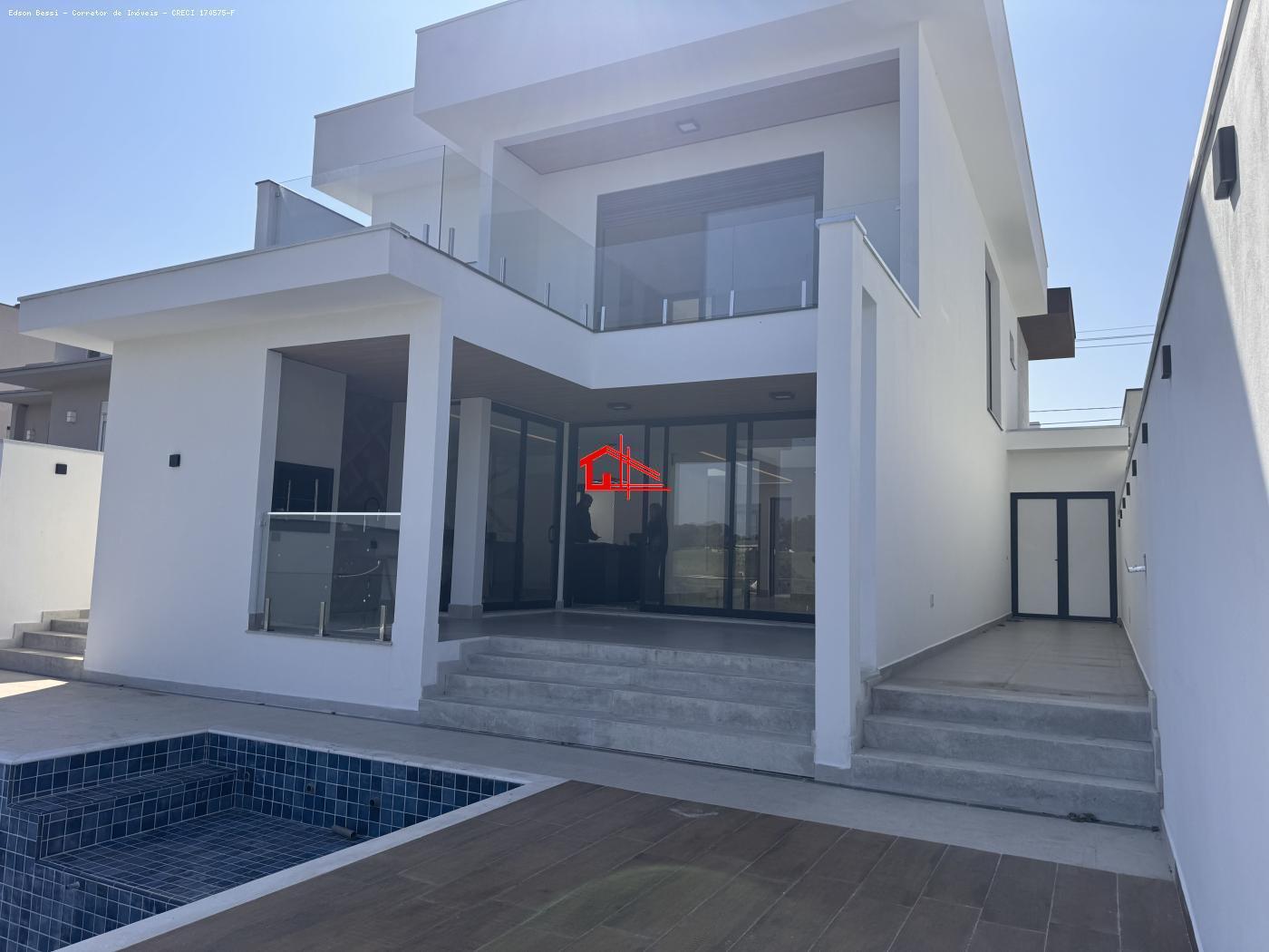 Casa de Condomínio à venda com 3 quartos, 293m² - Foto 17