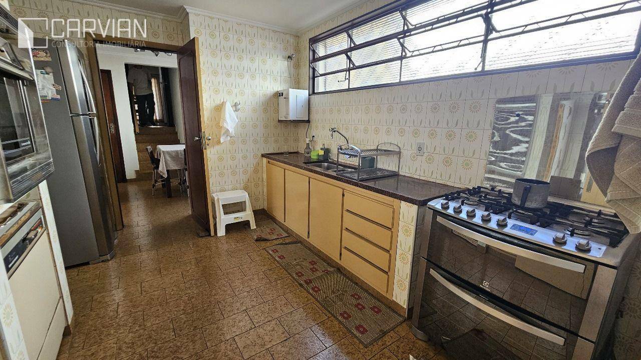 Sobrado à venda com 3 quartos, 295m² - Foto 9