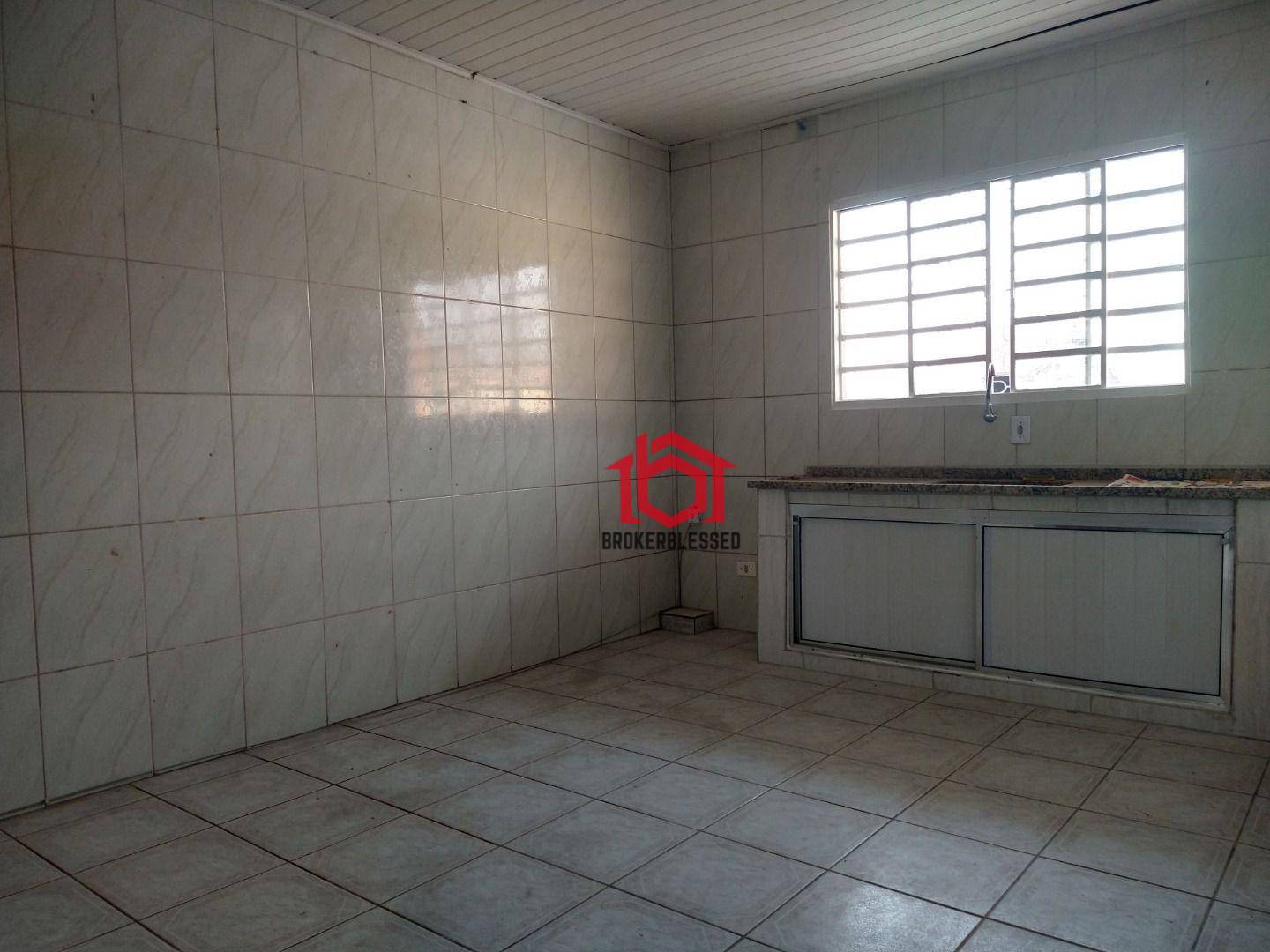 Casa para alugar com 2 quartos, 125M2 - Foto 6