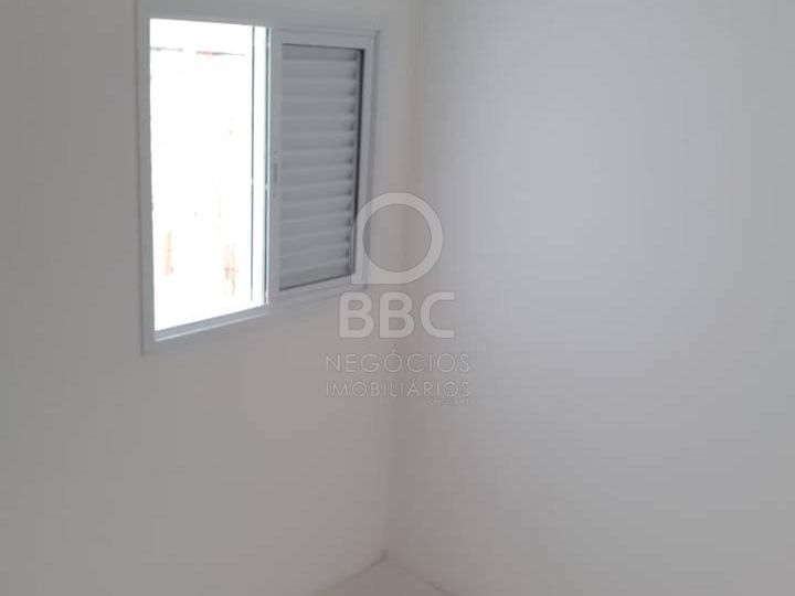 Apartamento à venda com 2 quartos, 42m² - Foto 12