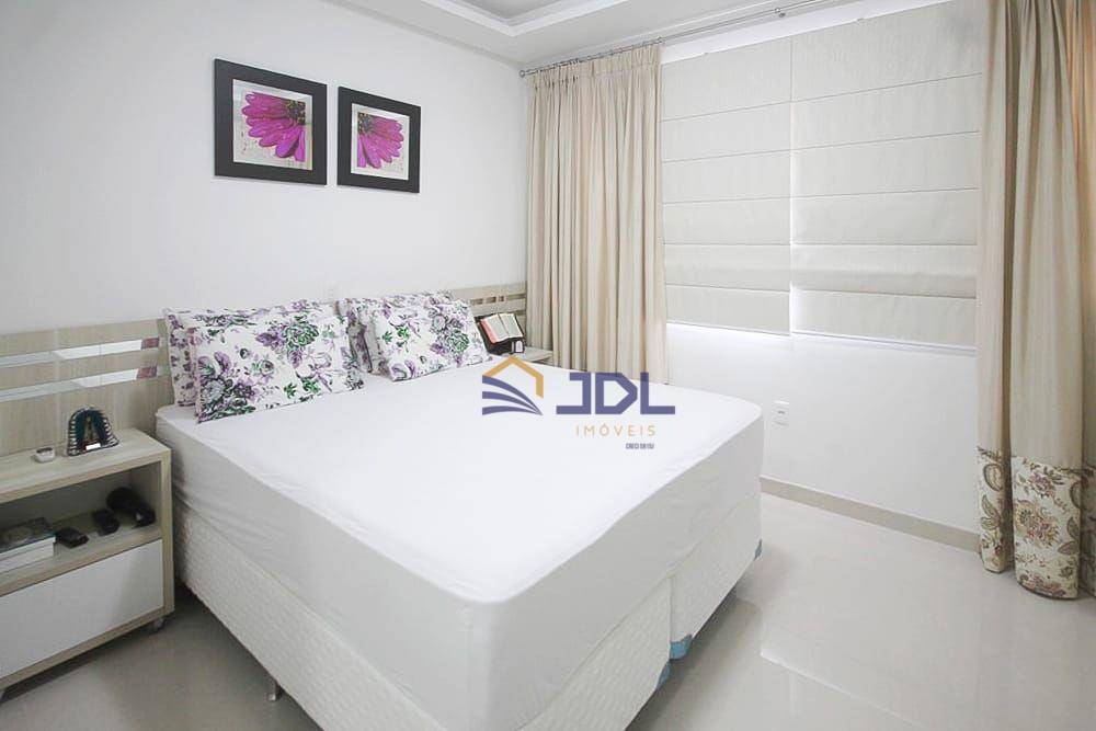 Apartamento à venda com 4 quartos, 193m² - Foto 12