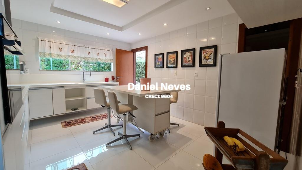 Casa de Condomínio à venda com 3 quartos, 500m² - Foto 21