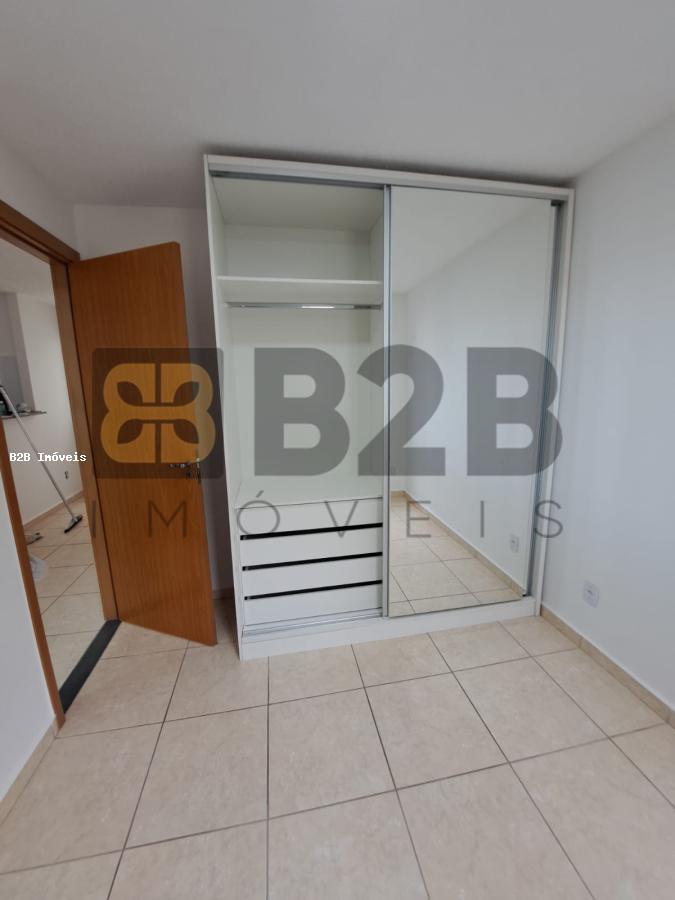 Apartamento à venda com 2 quartos, 42m² - Foto 10