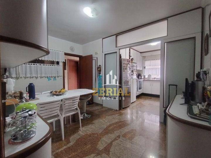 Apartamento para alugar com 4 quartos, 254m² - Foto 5