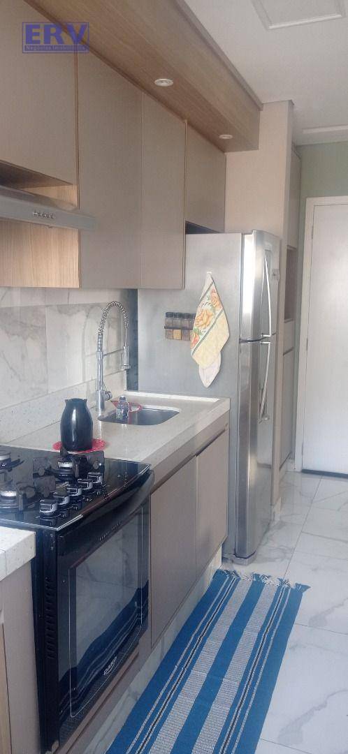 Apartamento à venda com 2 quartos, 41m² - Foto 2