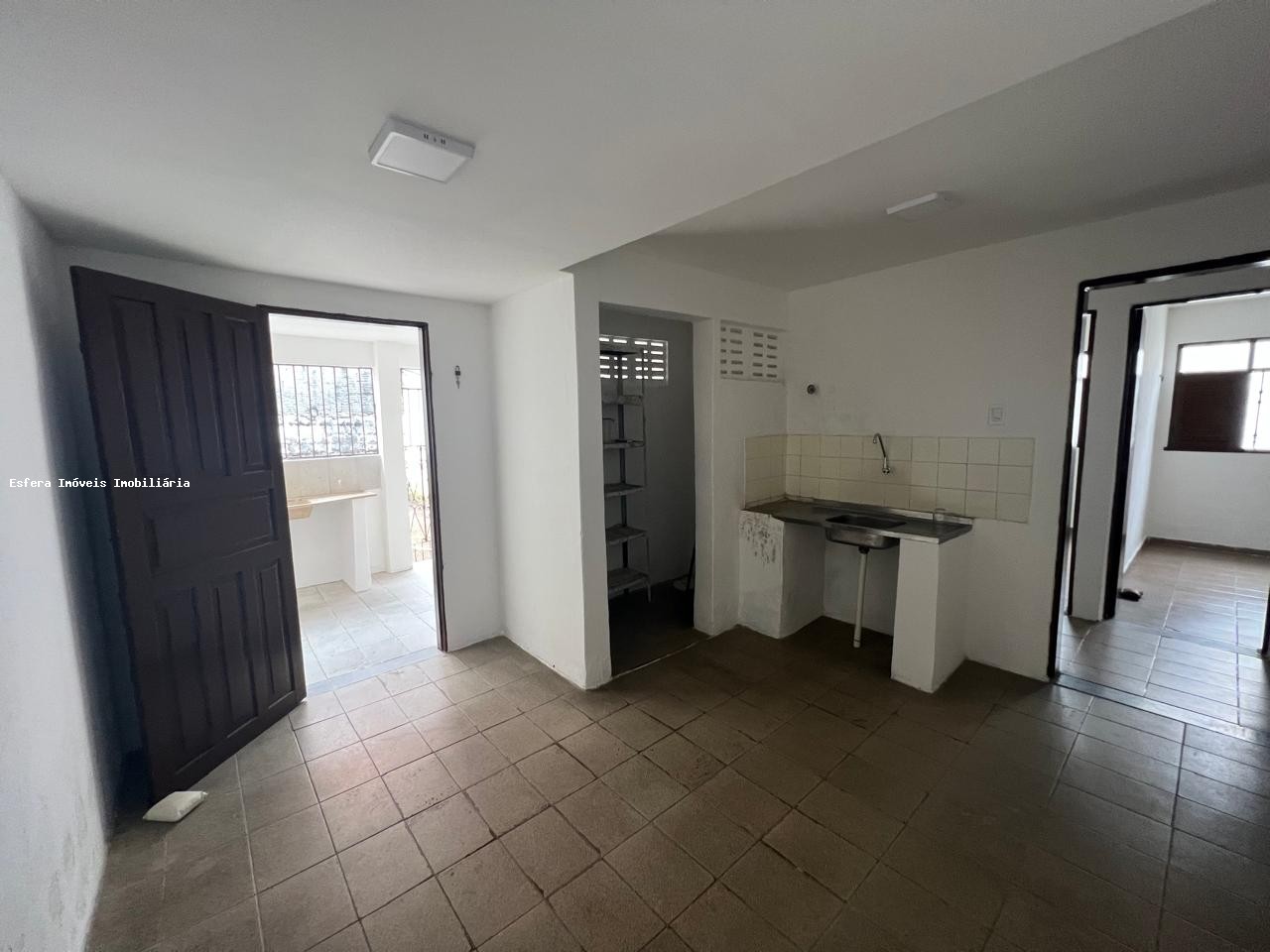 Casa para alugar com 3 quartos, 200m² - Foto 14