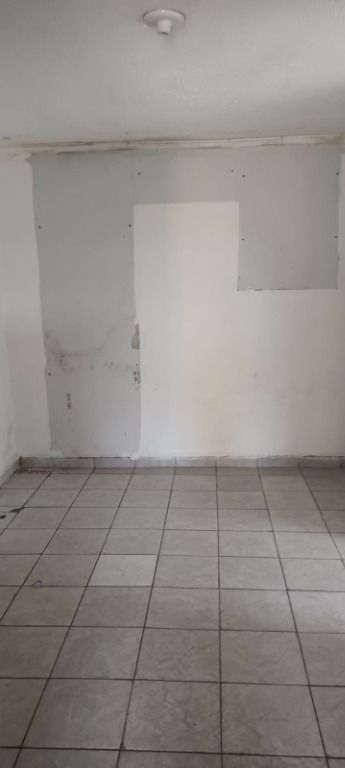 Casa à venda com 1 quarto, 50m² - Foto 26