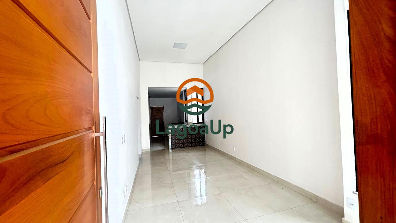 Casa à venda com 4 quartos, 132m² - Foto 3