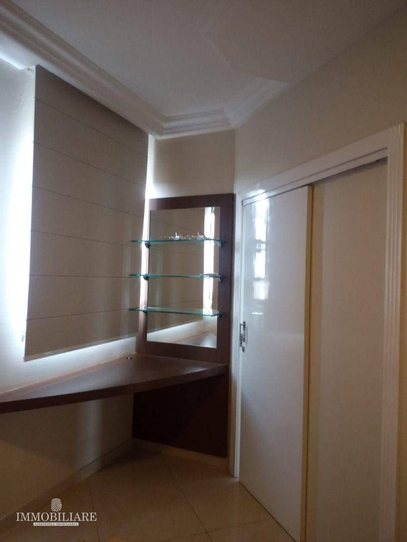 Apartamento à venda com 5 quartos, 700m² - Foto 7