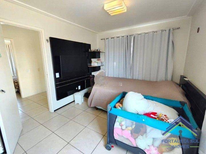 Casa de Condomínio à venda com 3 quartos, 176m² - Foto 9