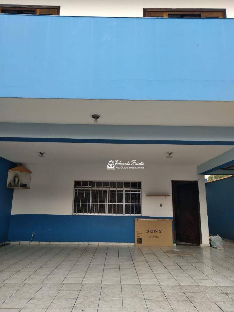 Sobrado à venda com 4 quartos, 162m² - Foto 2