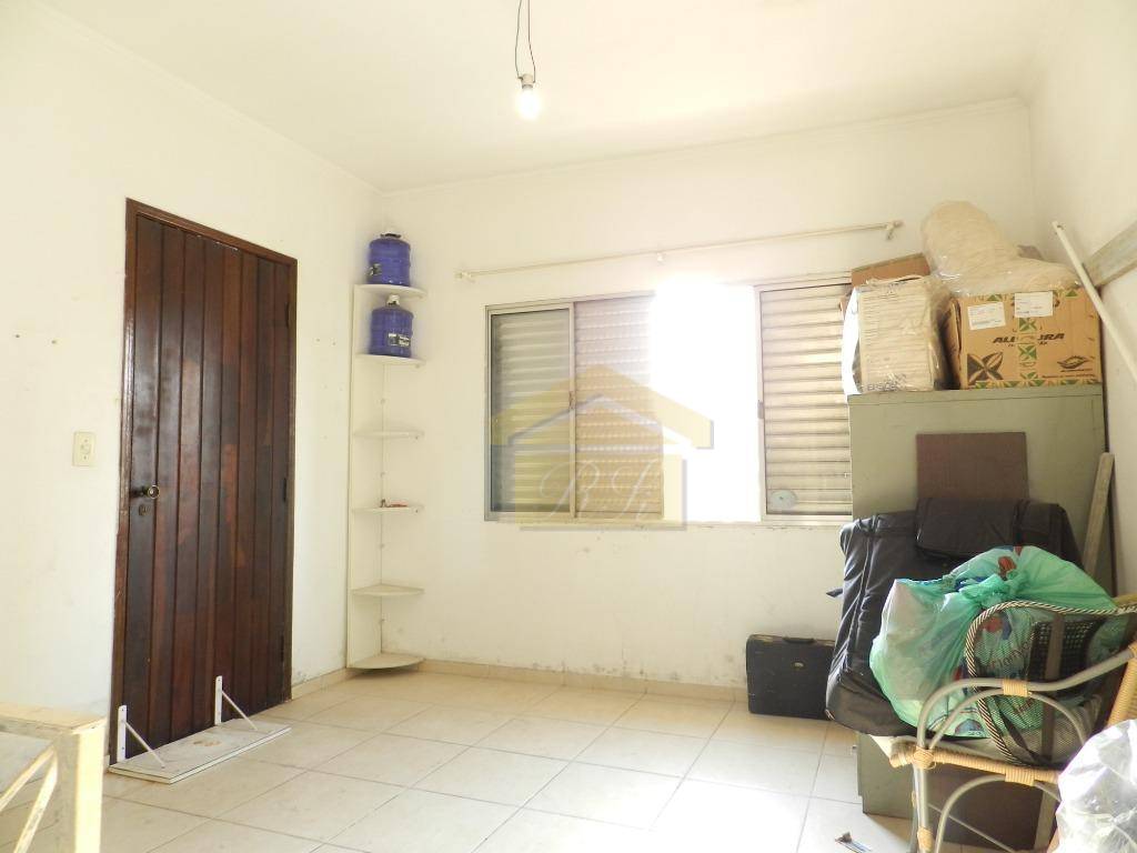 Sobrado à venda com 3 quartos, 180m² - Foto 18