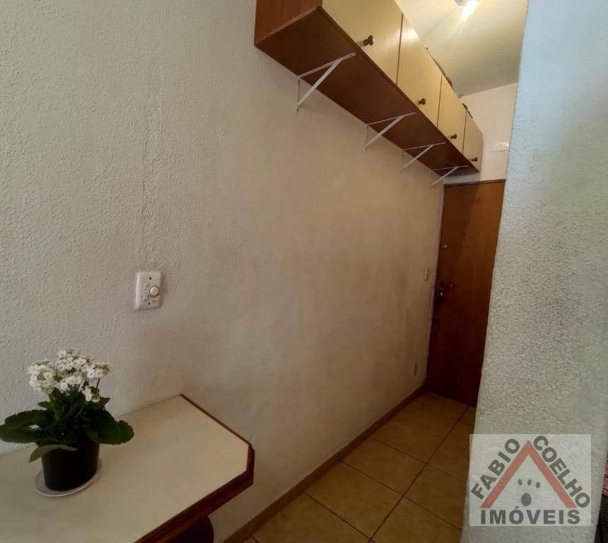 Apartamento à venda com 1 quarto, 28m² - Foto 9